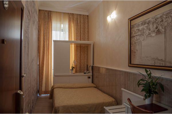 Rooms Hotel Palladium Palace Roma Rooms Hotel Palladium Palace Roma