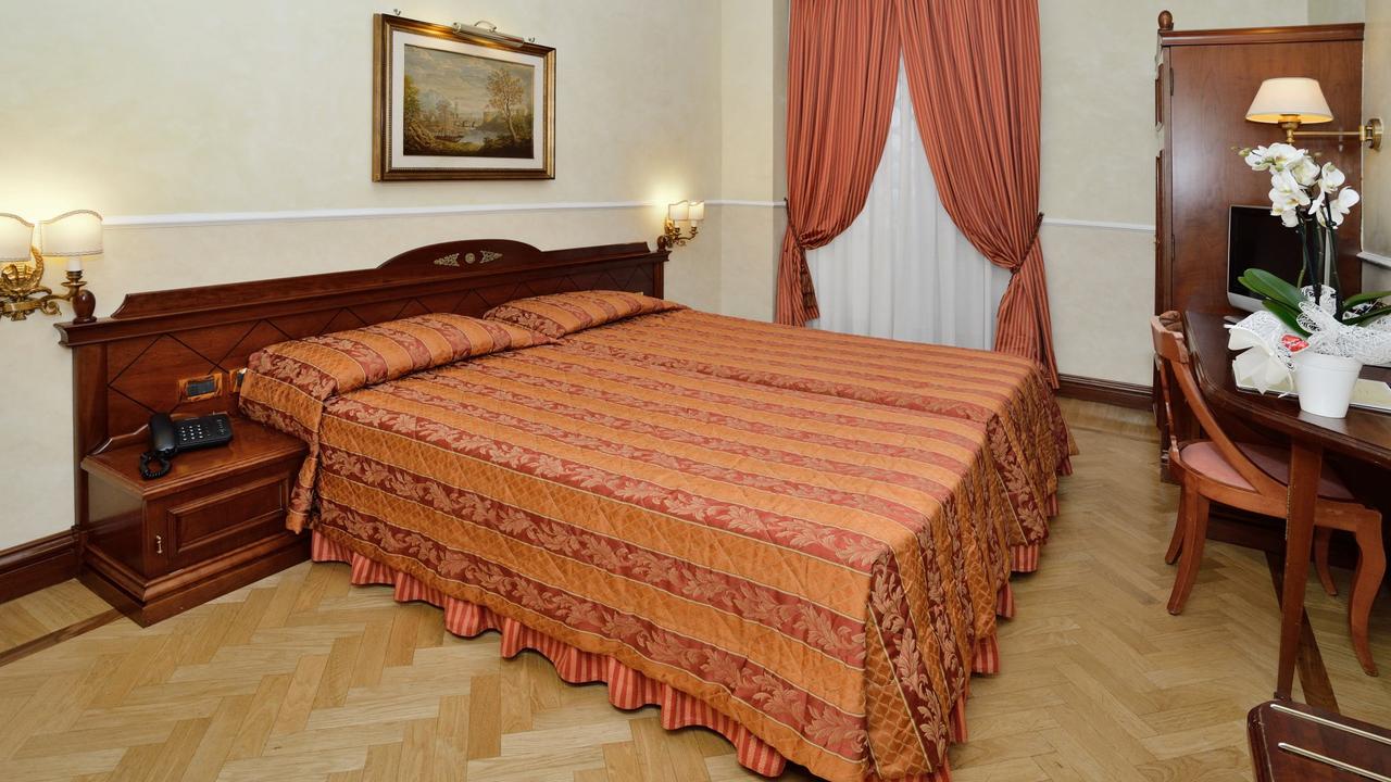 Rooms Hotel Palladium Palace Roma Rooms Hotel Palladium Palace Roma